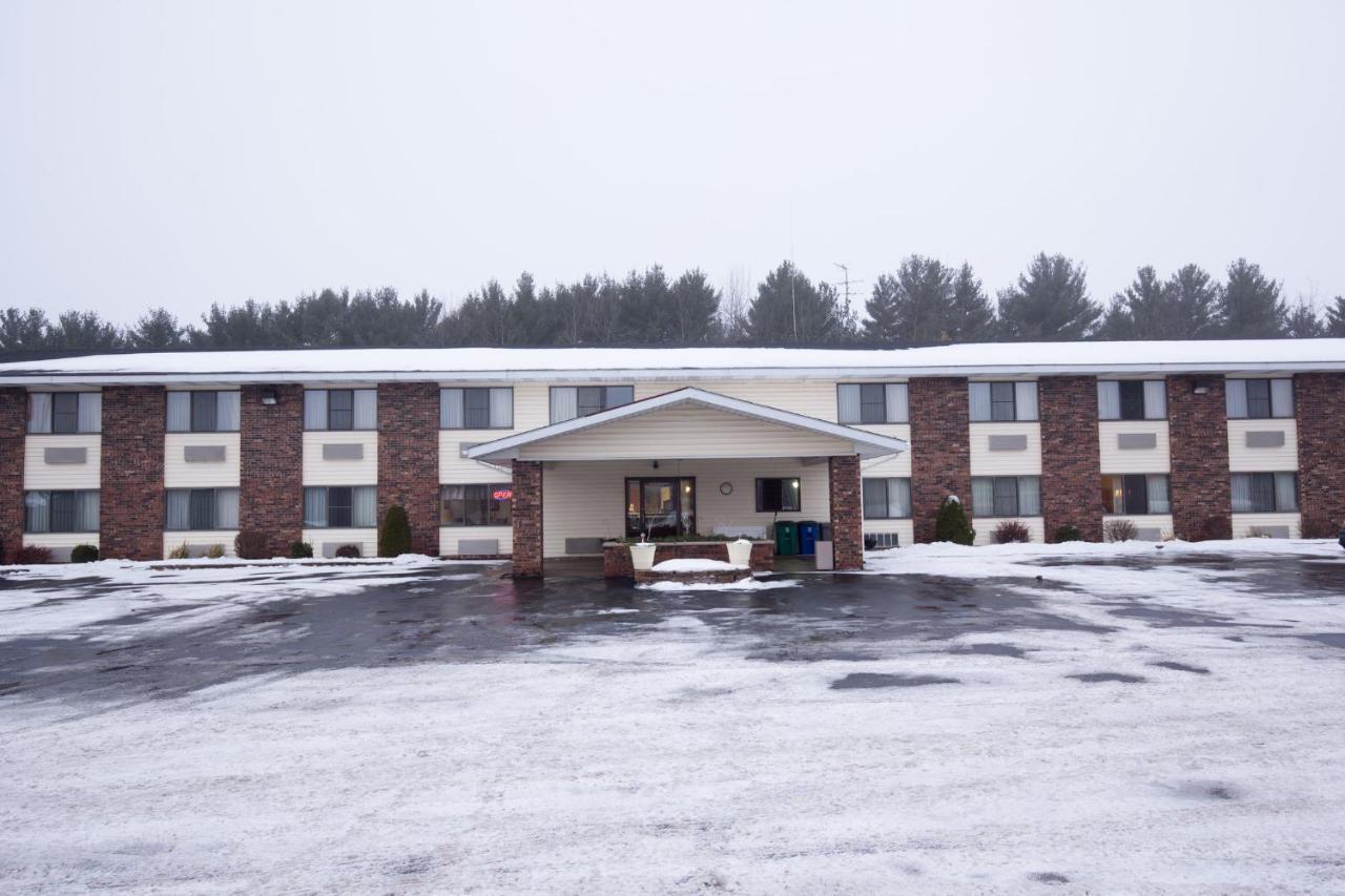 Travelodge By Wyndham Hotel *