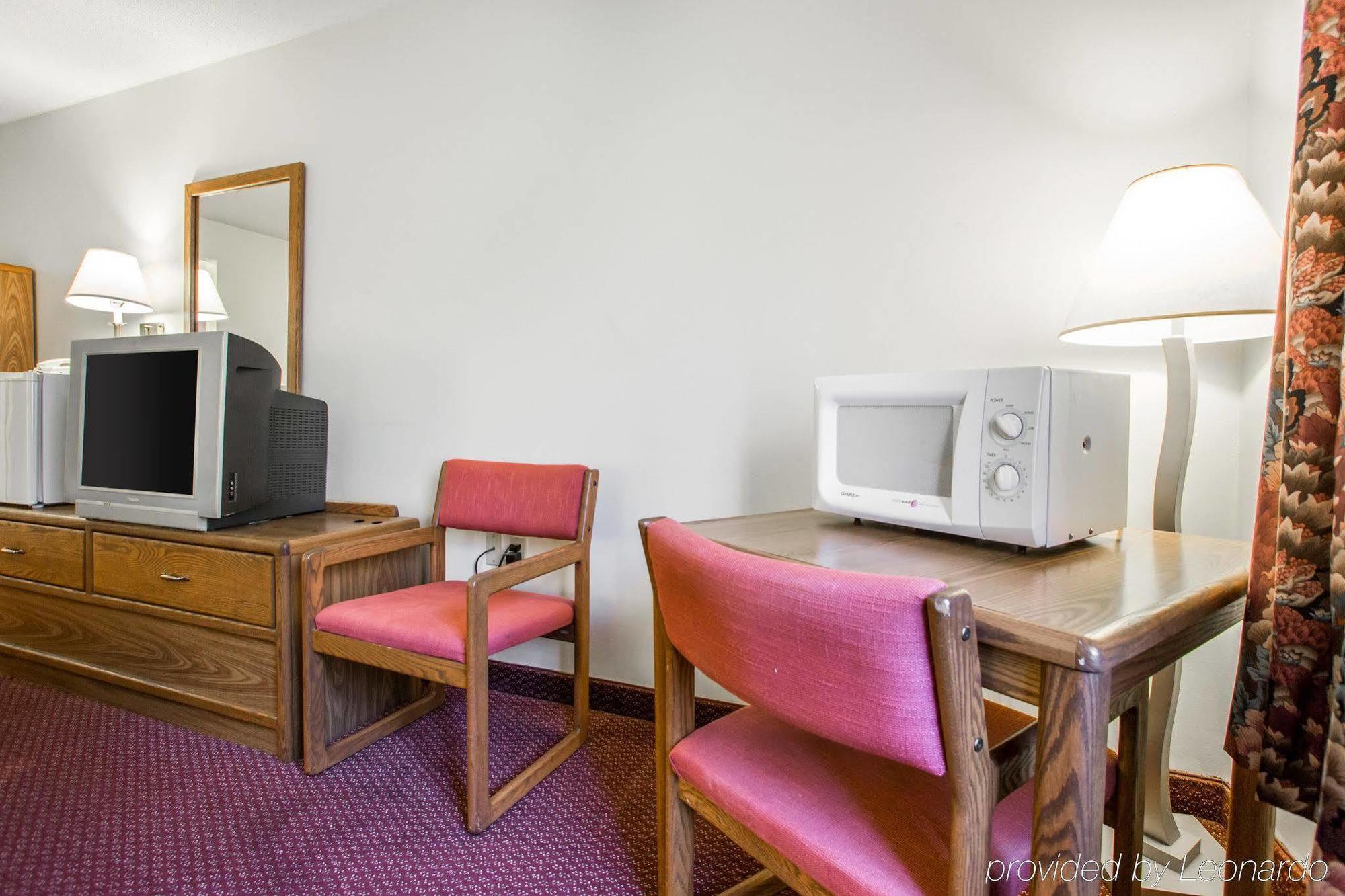 Travelodge By Wyndham Hotel