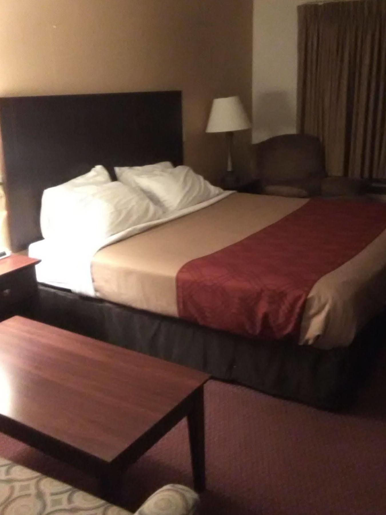 Travelodge By Wyndham *